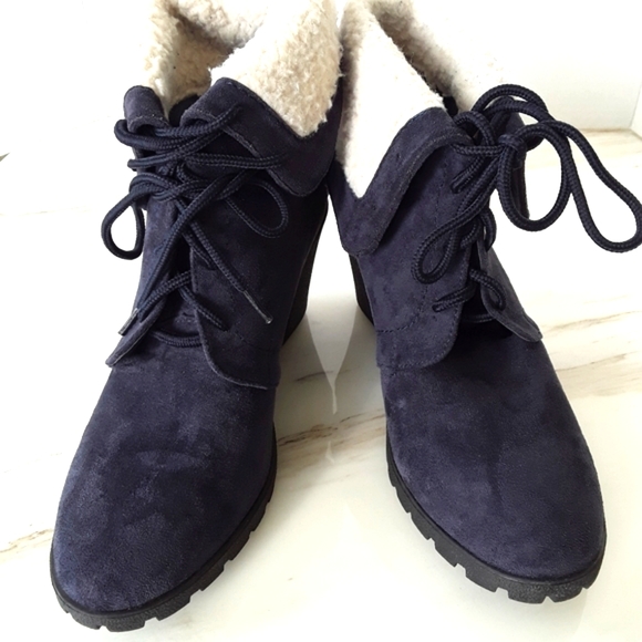 NAUTICA BLUE SUEDE WEDGE LACE-UP ANKLE BOOT SZ 7.5 - Picture 5 of 8